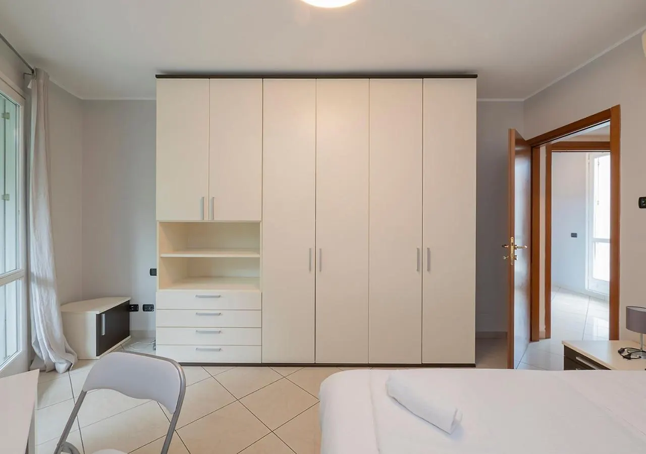 Attico A Milano - 2 Terrazzi E Netflix Apartment